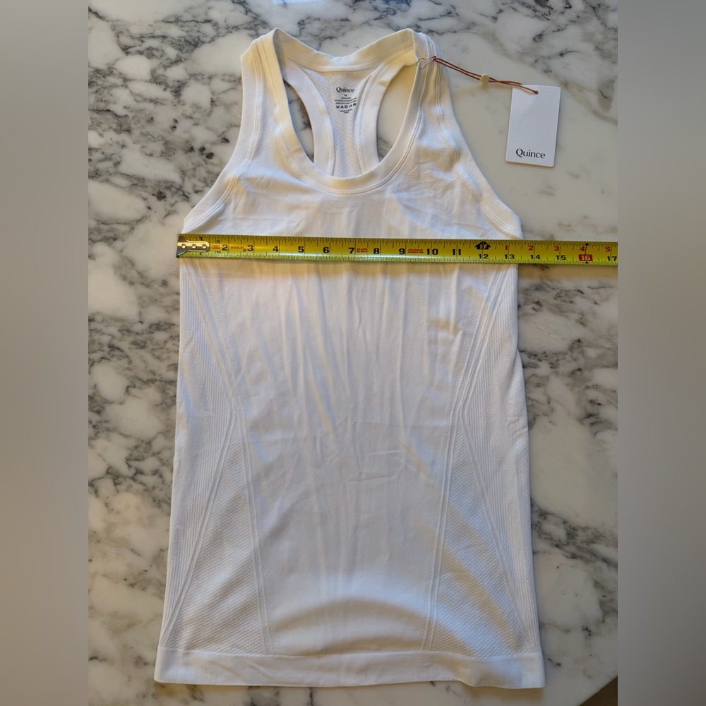NWT Quince Seamless Ruched Tank Top White Stretch Active Racerback Sz XS - Picture 6 of 7